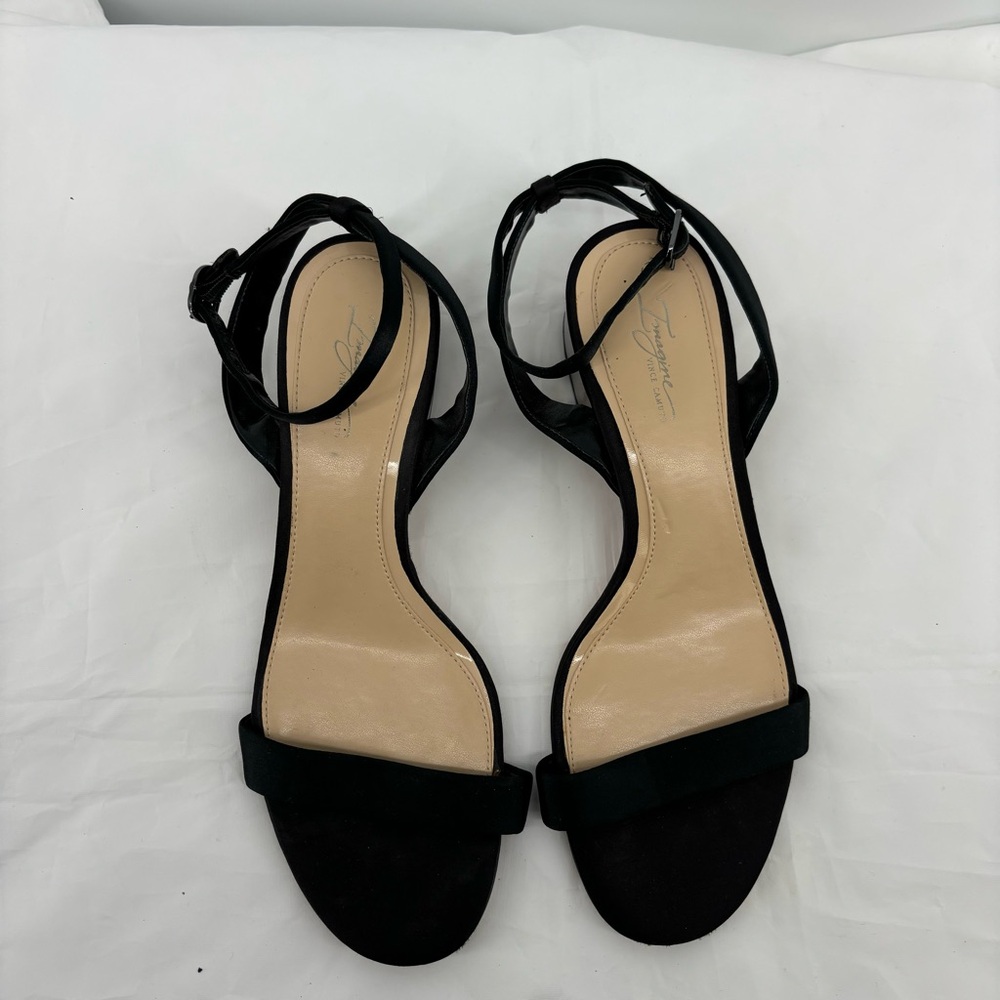 Imagine Vince Camuto Women’s sandals size 10